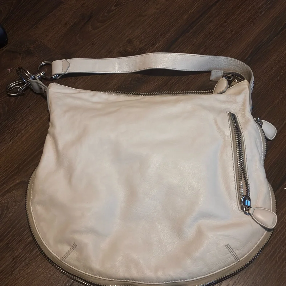 Donna Karan Elegant Off White Leather Shoulder Bag